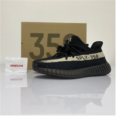 YEEZY 350 V2 OREO